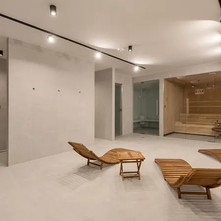 Jantaris- B3- Przy Plazy